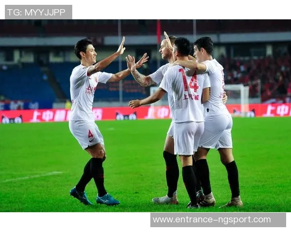 教练恒大与上港的巅峰对决解析及战术博弈全景回顾